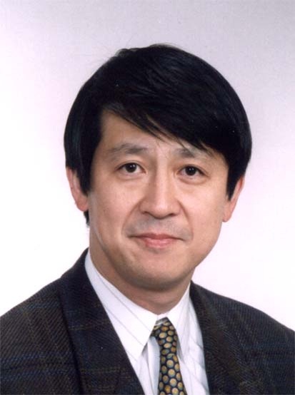 中野明彦(写真)